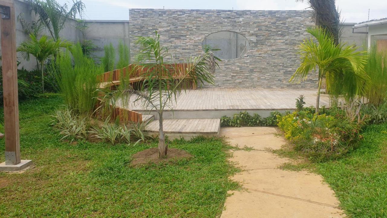 Villa Bolati, avec piscine, jacuzzi, jardin et vue Bonoua Esterno foto